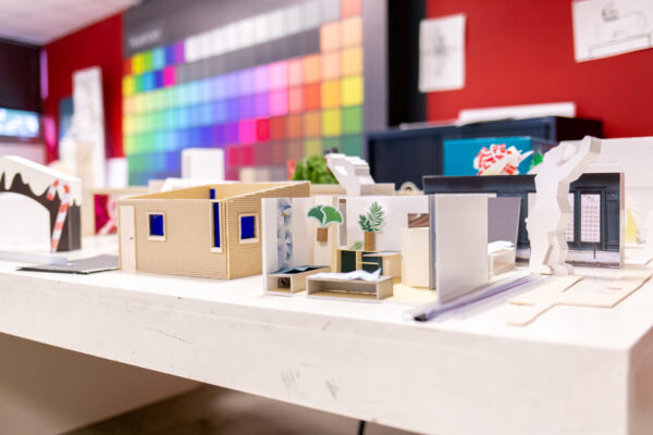 architect-maquette-design-espaces