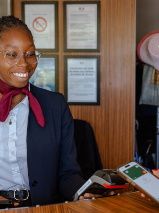 restauration hôtellerie femme