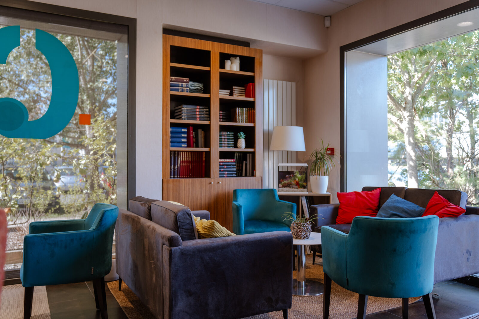 restaurant application piano