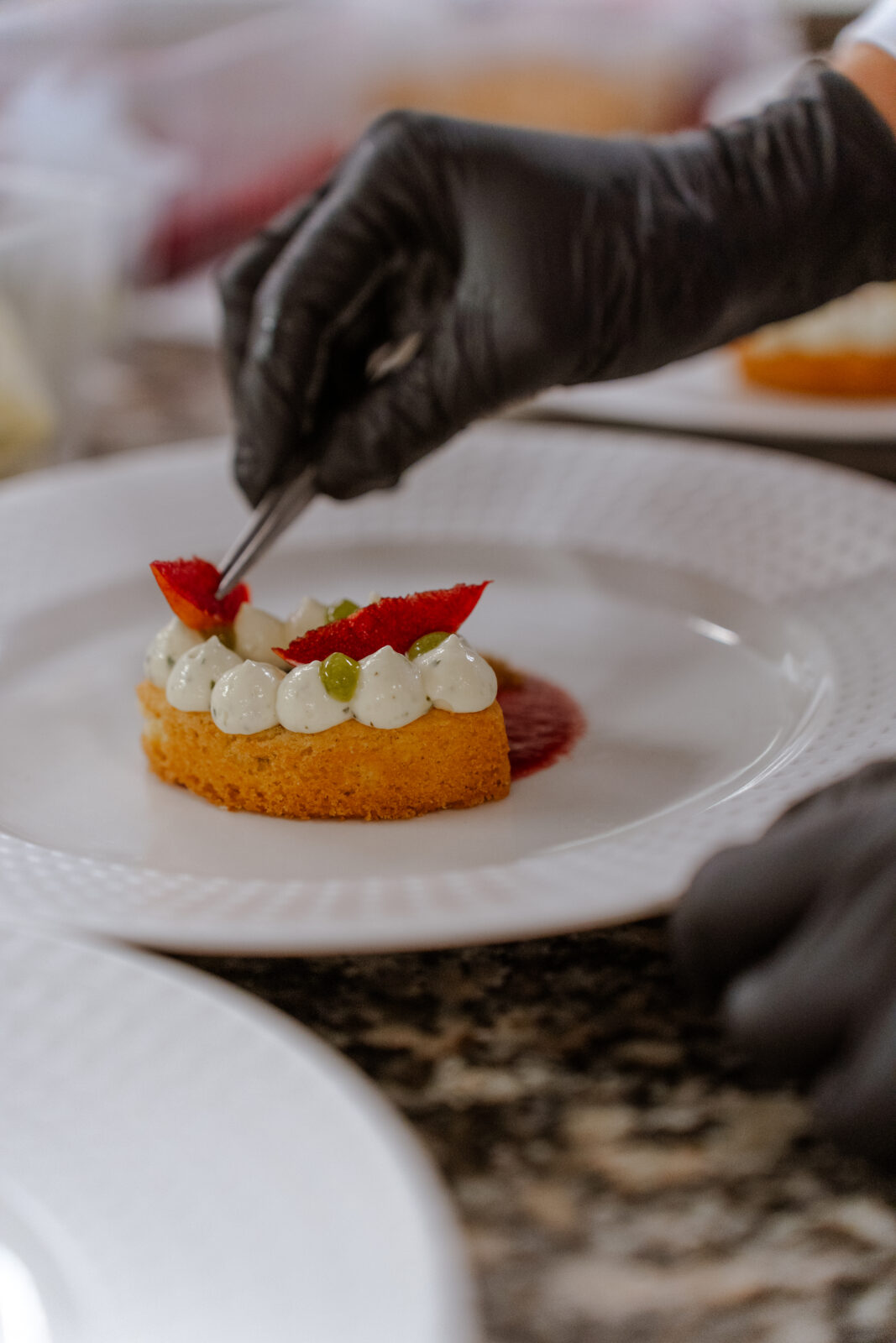 dessert réalisé par les étudiants de ferrandi paris campus de bordeaux option patisserie
