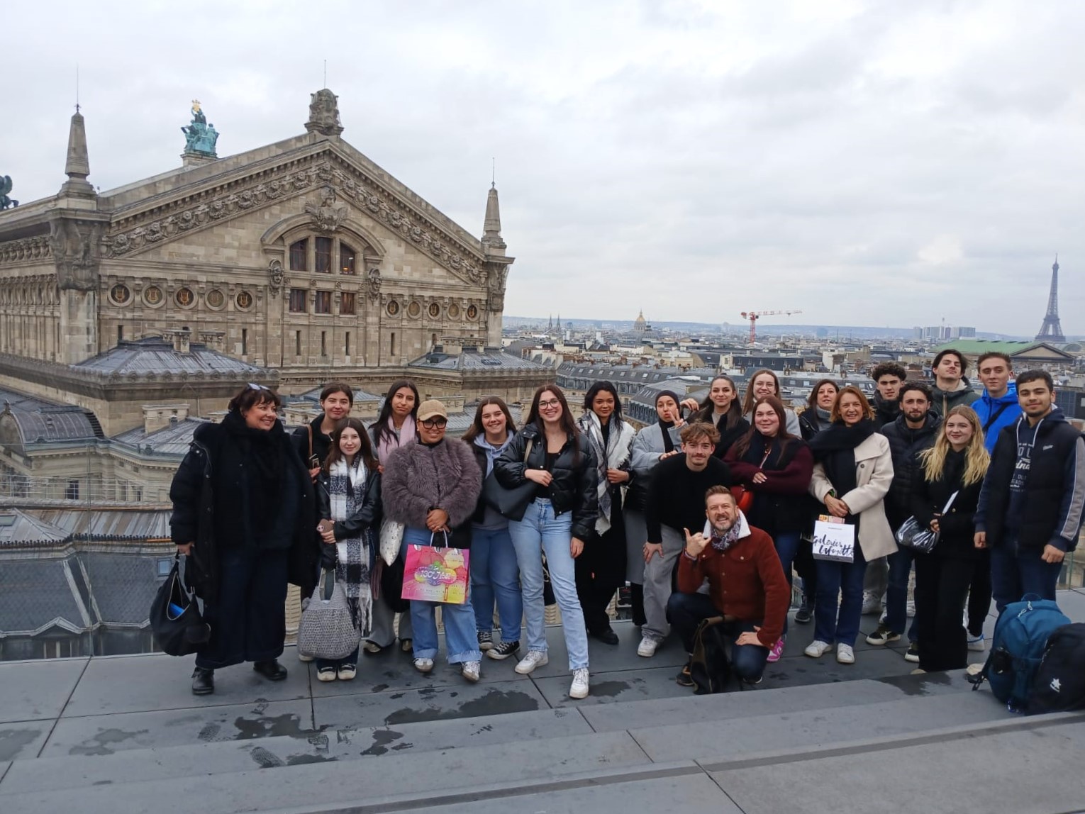 sortie des bac pro métiers du commerce et de la vente du campus du lac à Paris