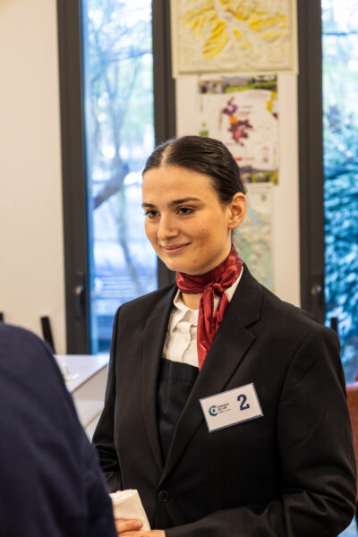 camille rouhet élève du campus du lac grande gagnante du concours MAF Sommellerie 2025 et du concours meilleur élève sommelier m.chapoutier