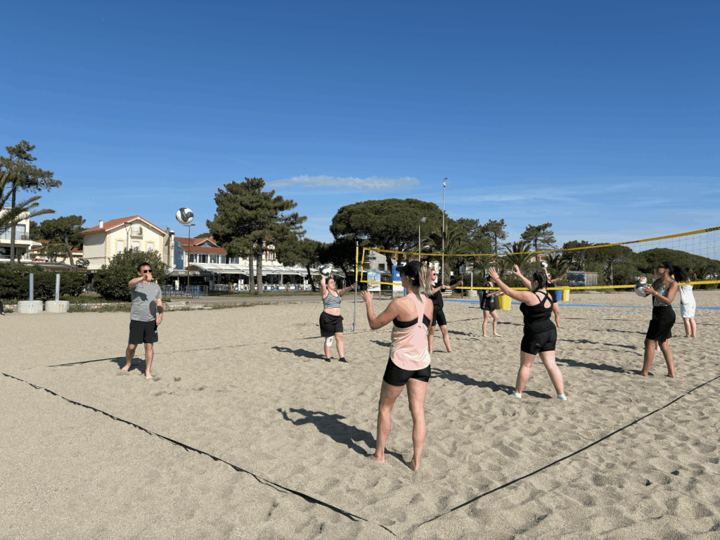 activités sur la place par les étudiantes du campus du lac lors du séjour apprenties à l'honneur 2025